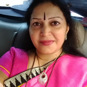 Mrs. ARUNA PANDYA